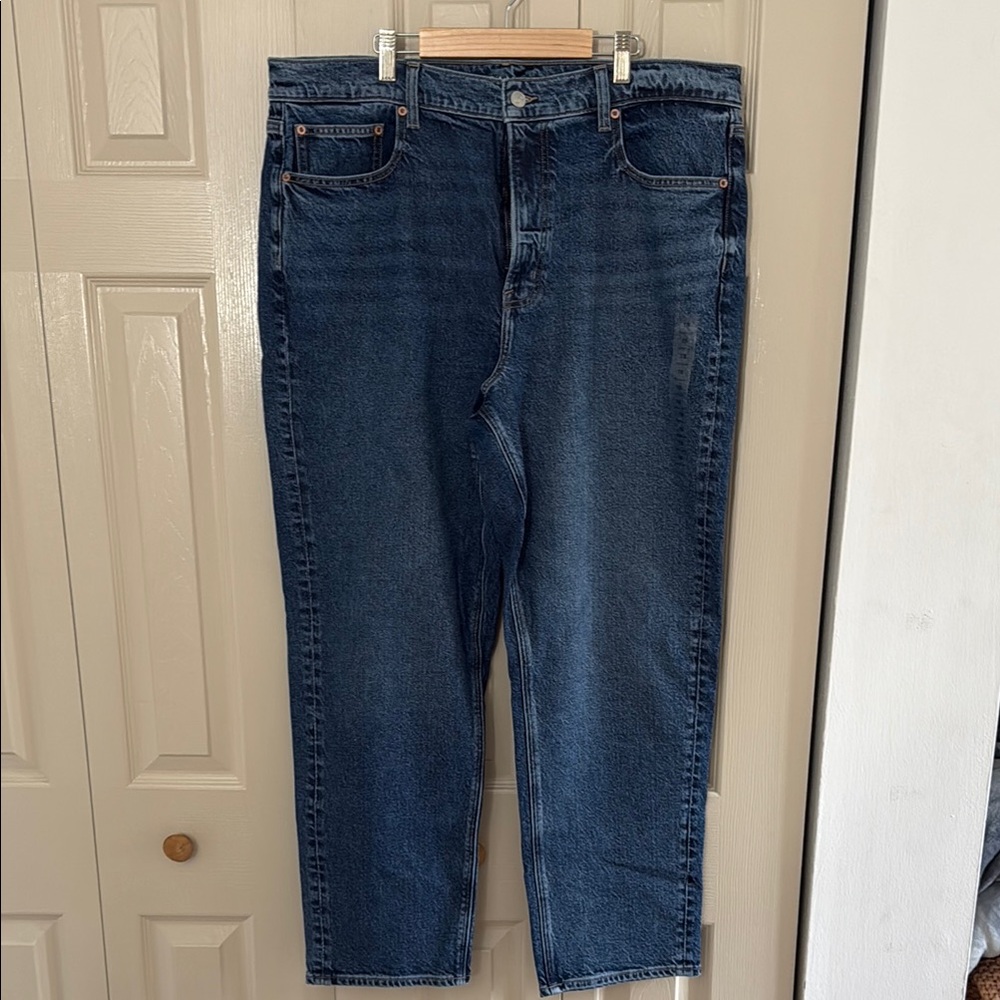 American Eagle Outfitters Relaxed Blue Jeans with Classic Denim
